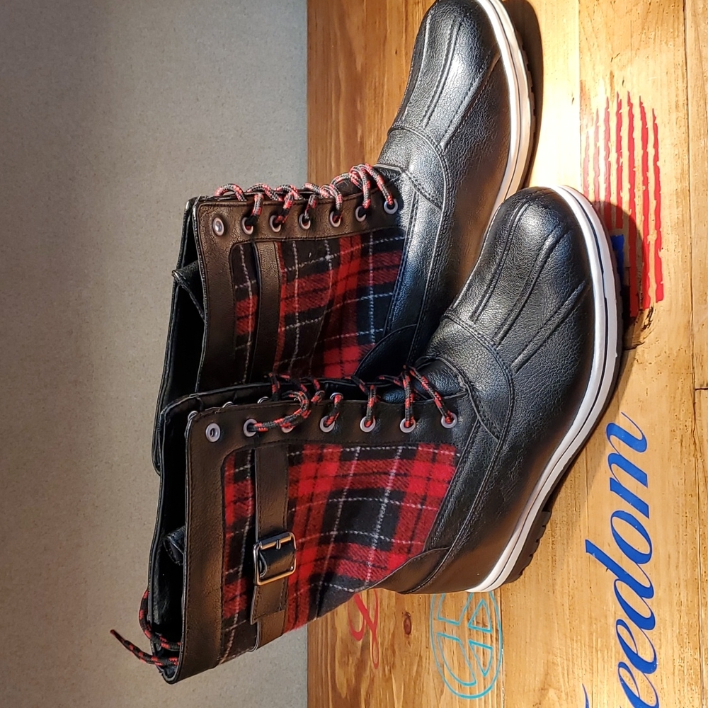 Weather Boots sz 8